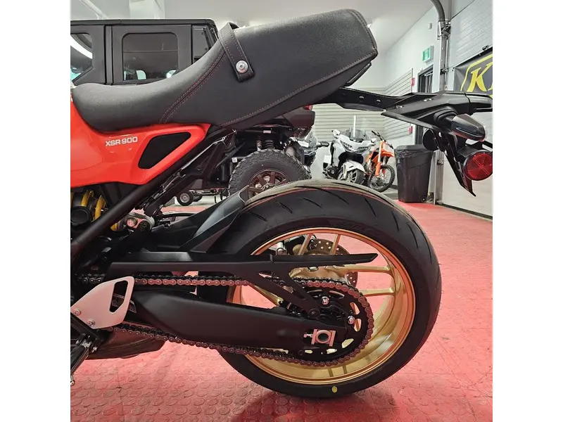 2026 Yamaha XSR 900 thumbnail 11