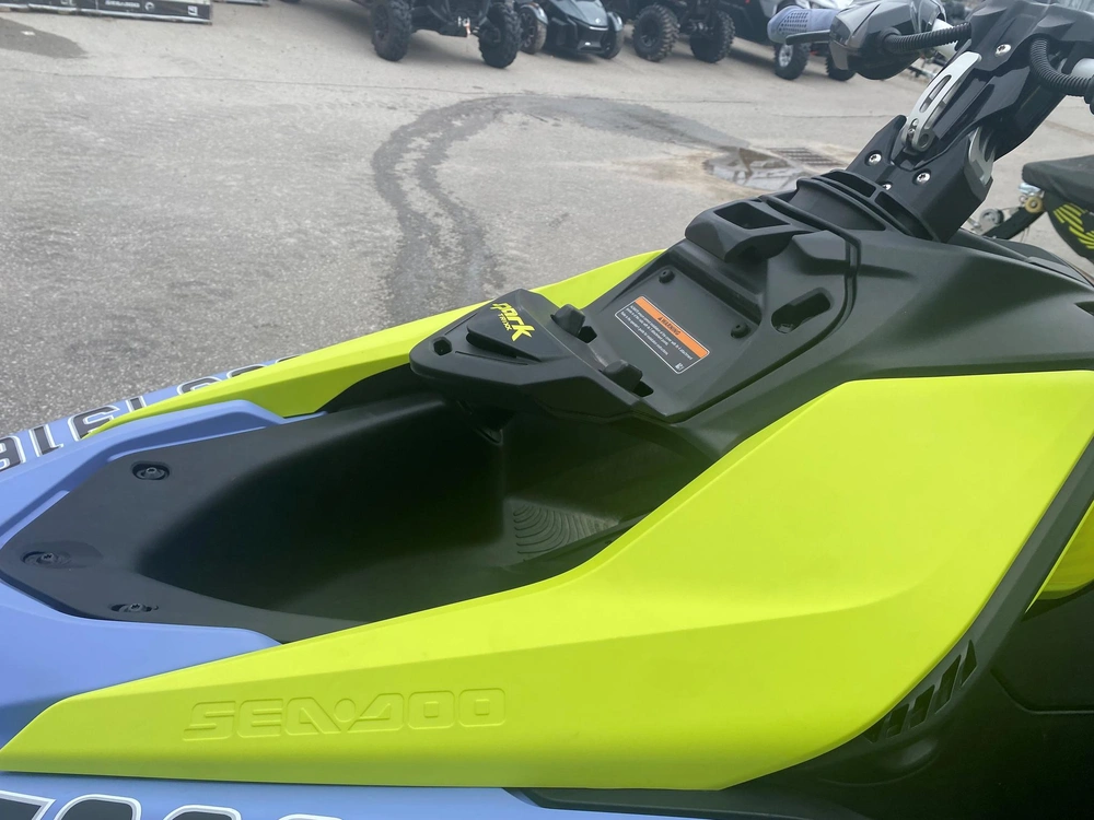 2024 Sea-doo/brp Spark Trixx 3-up alt