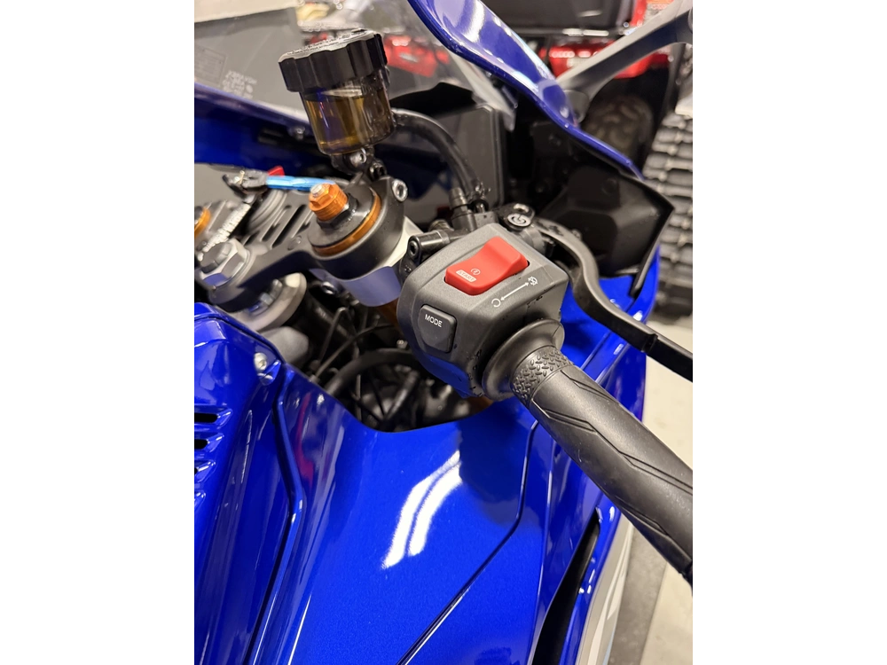 Yamaha Yzf-r7 Yzf-r7 2026 alt