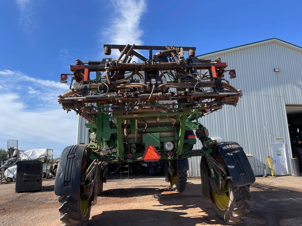 2011 John Deere 4730 alt