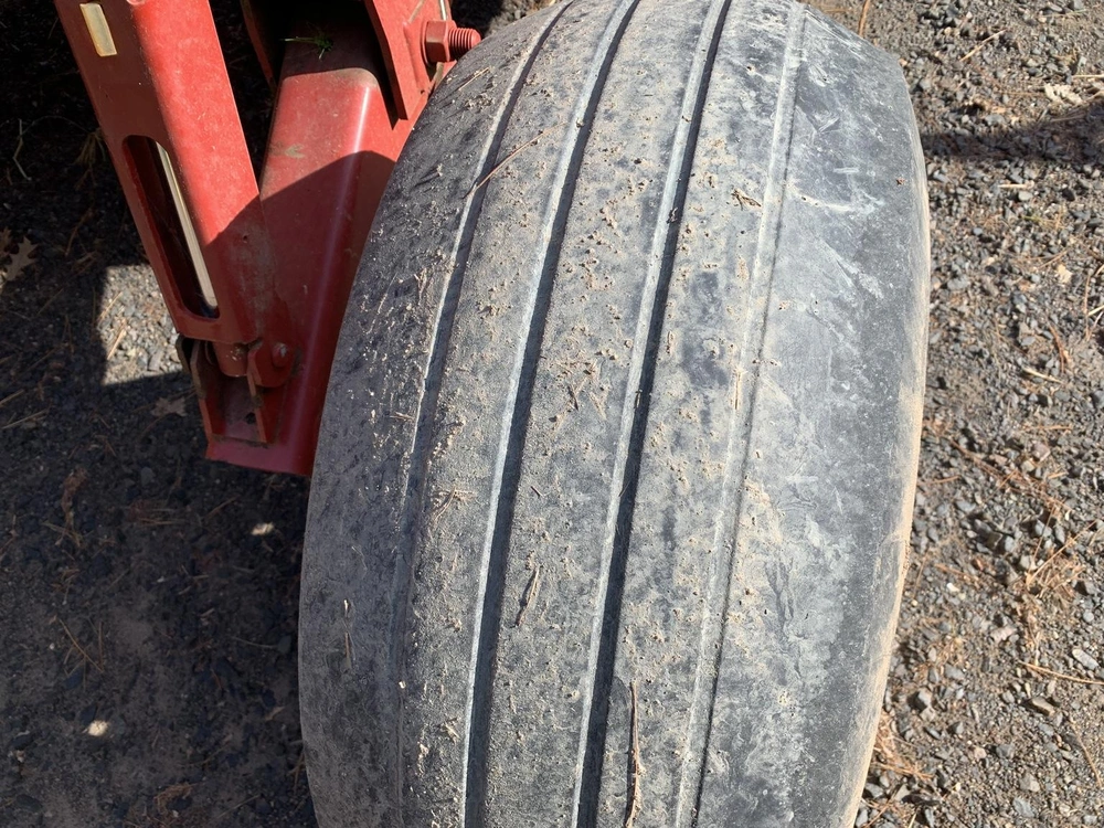 New Holland H7550 2010 alt