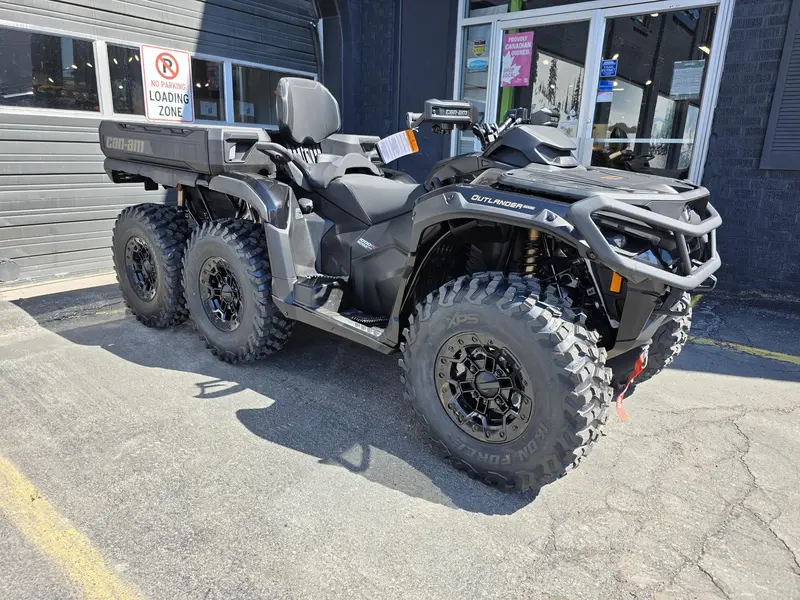 Can-Am OUTLANDER MAX 6X6 BACKCOUNTRY 1000R 2026