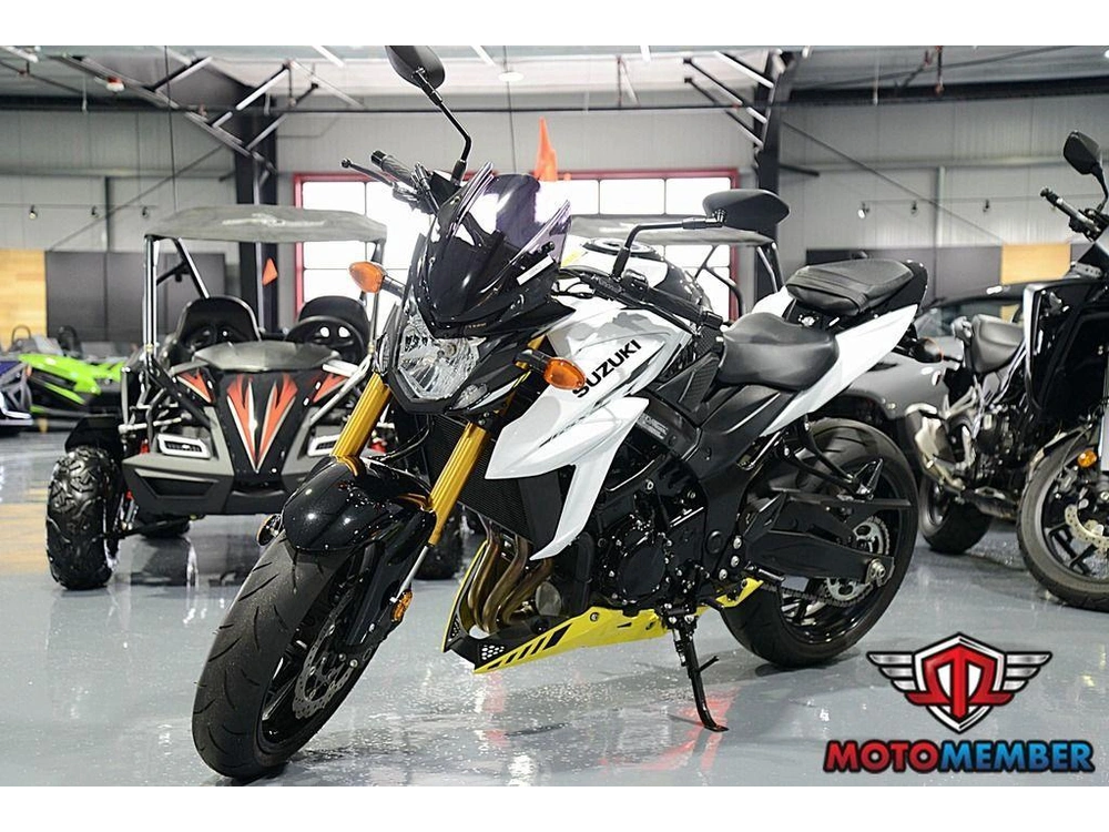 2023 Suzuki Gsx-s750z alt