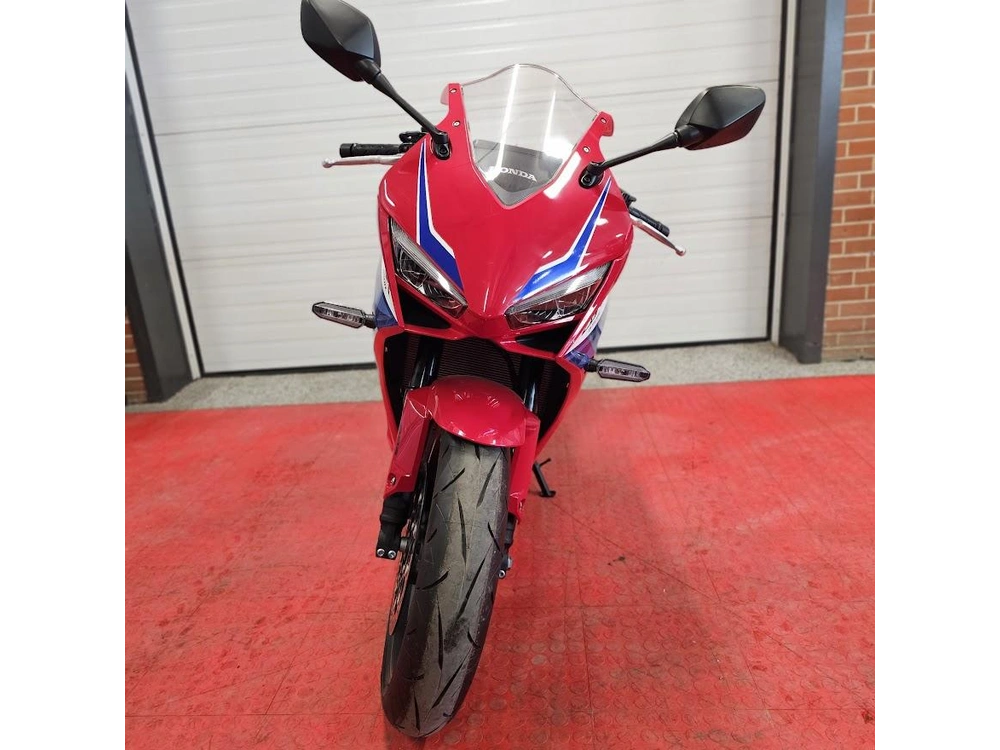 2025 Honda Cbr650r alt