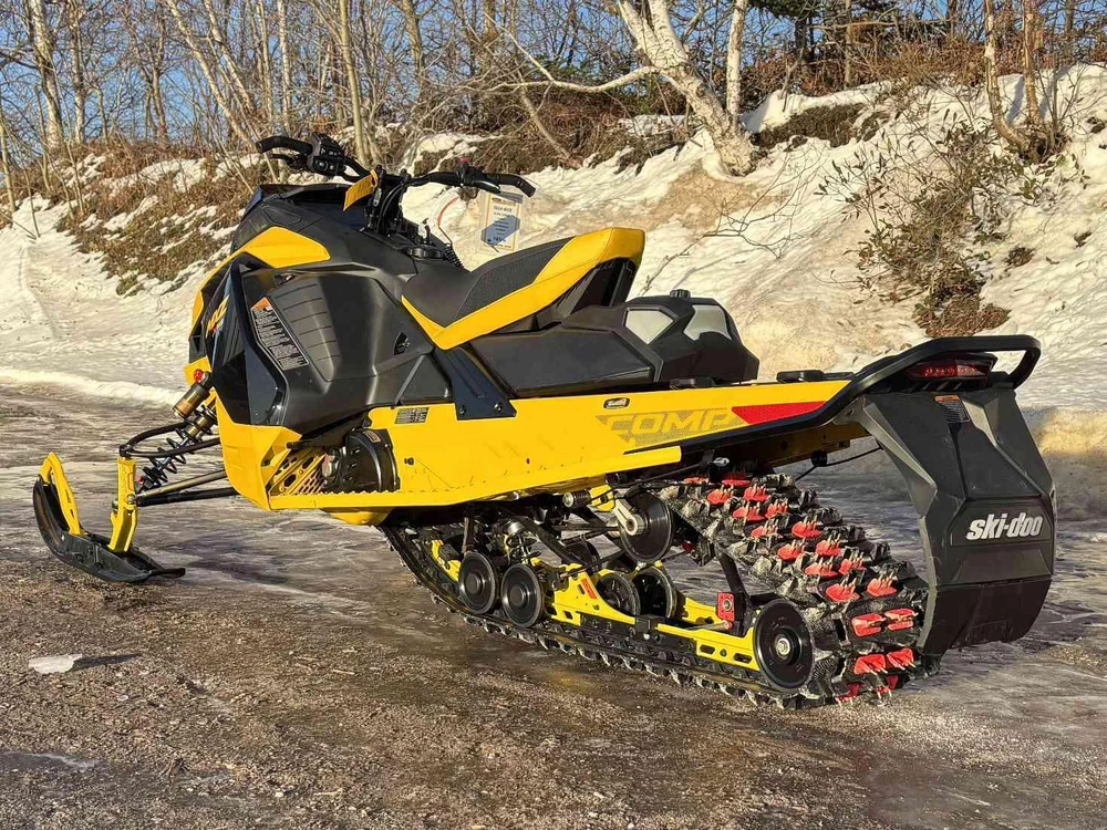 Ski-doo Mxz X Rs 850 E-tec Comp 2024 alt
