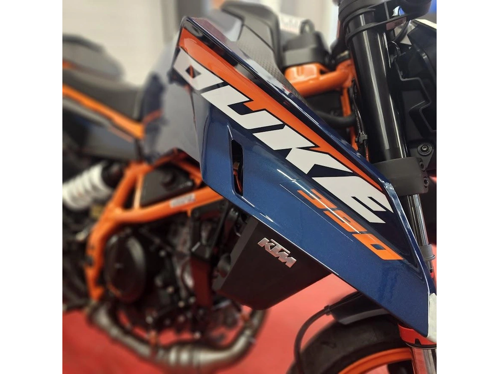 2025 Ktm Duke 390 alt