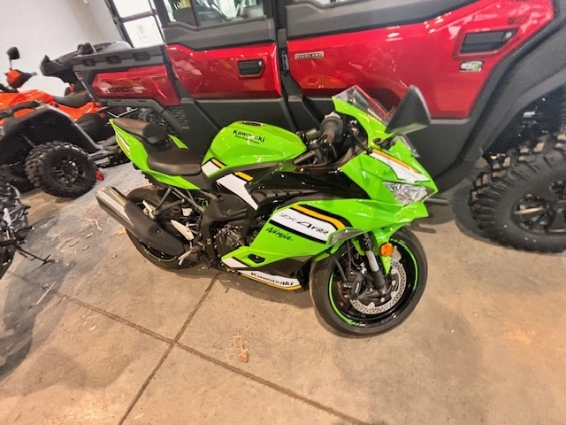 Kawasaki Ninja Zx-4rr Krt Zx4rr Zx 4rr Zx 4r Zx4 2025 alt