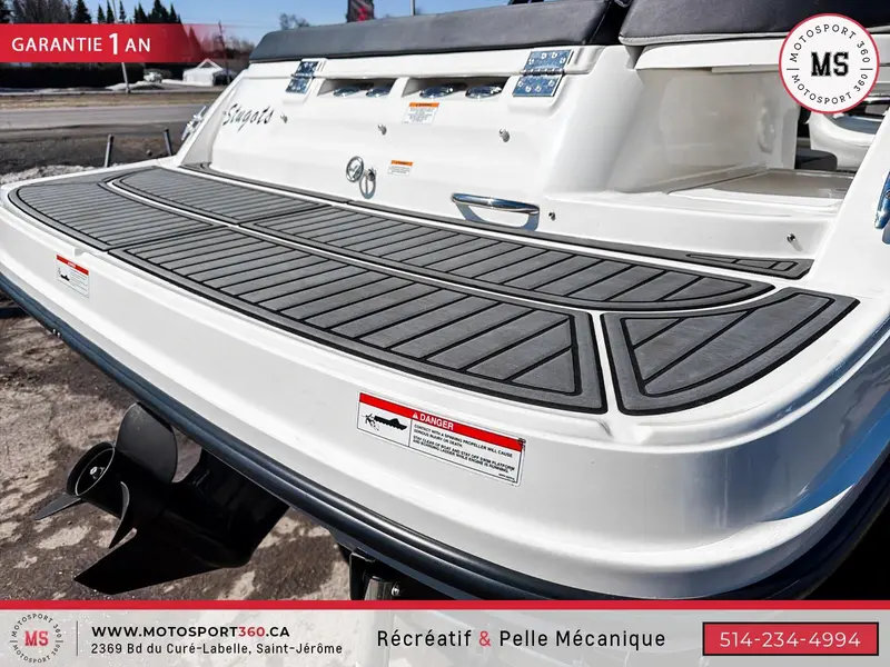 BAYLINER VR5 OPEN DECK 20.5 PIED 250 HP TOUR WAKE + SIMRAD ! 2021