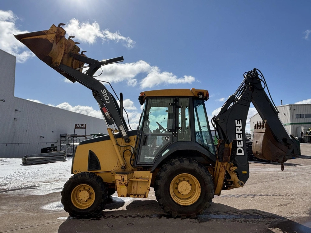 John Deere 310j 2009 alt