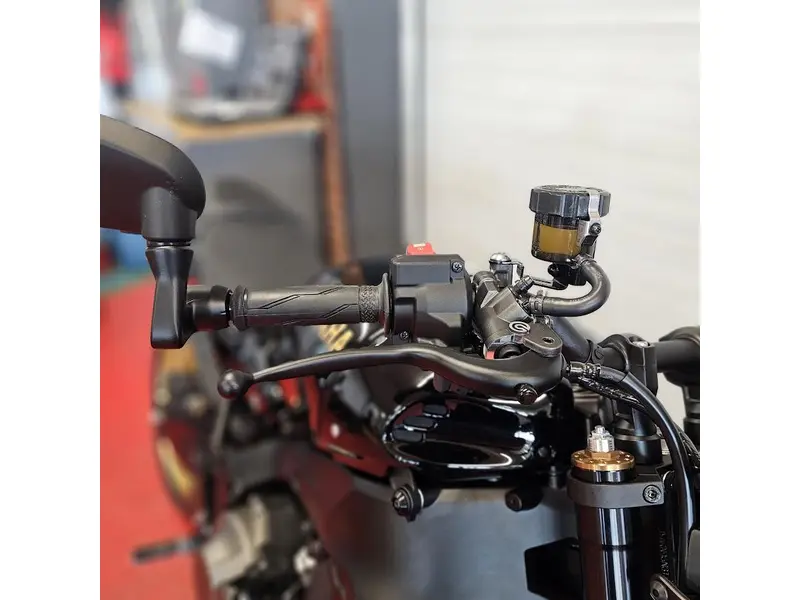 2026 Yamaha XSR 900 thumbnail 5