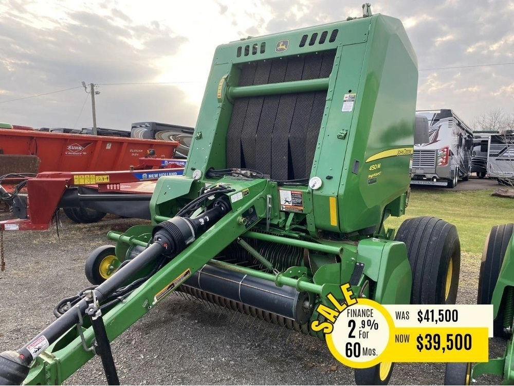 2018 John Deere 450m alt