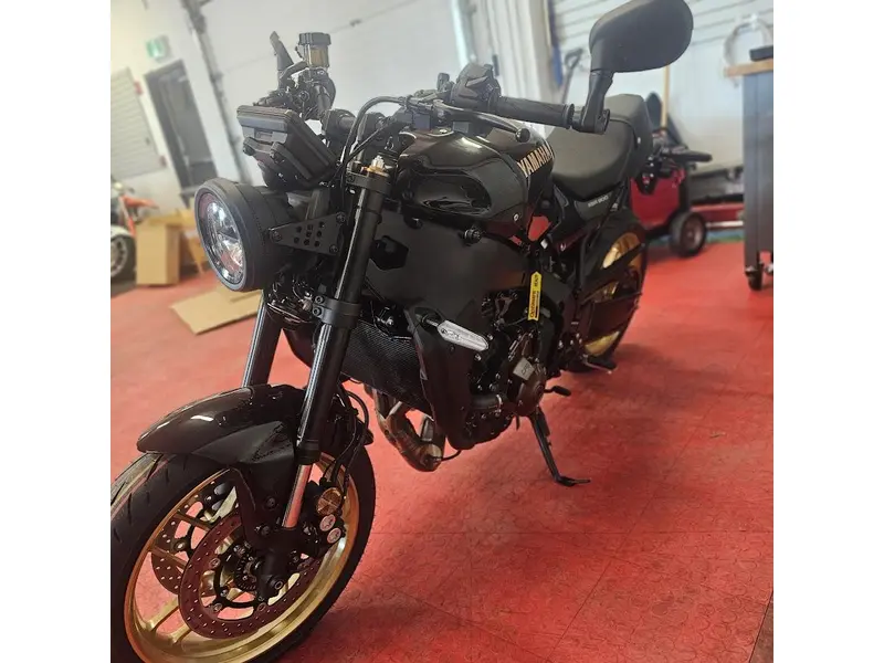 2026 Yamaha XSR 900 thumbnail 3