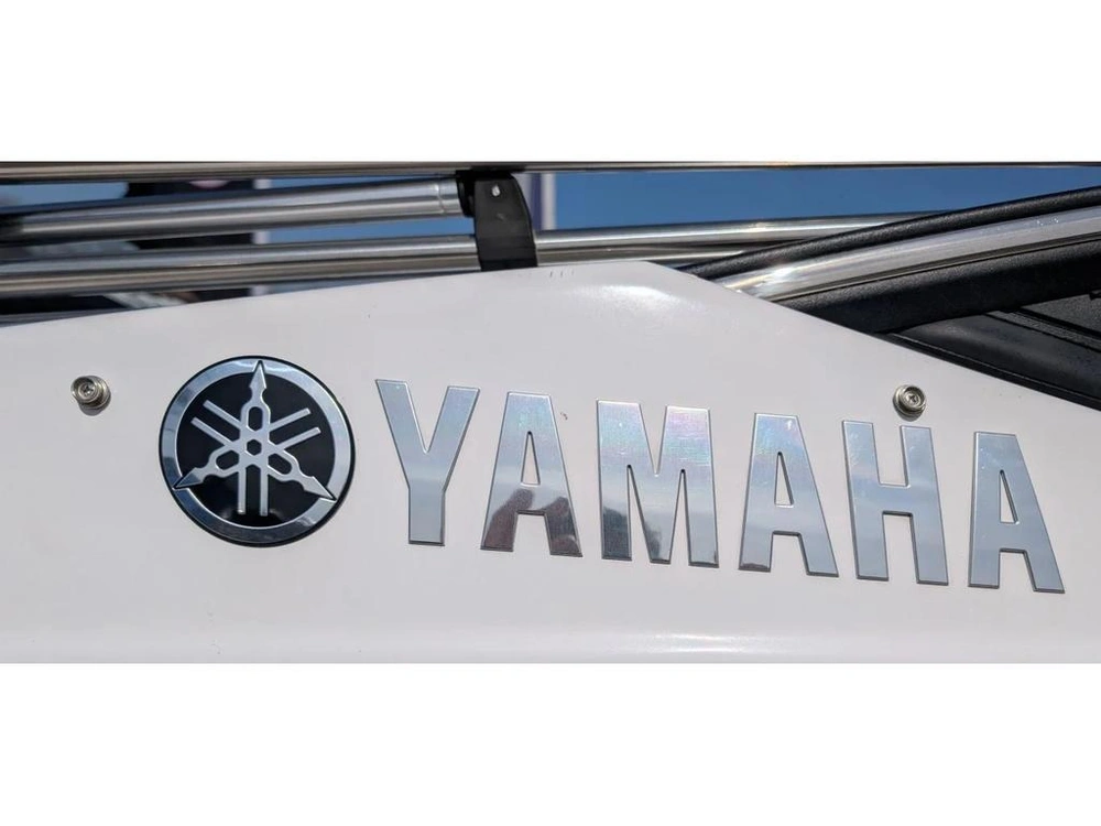 2021 Yamaha Sx195 Only 89 Hours! 250 Horsepower! 50 Mph + Super Clean! ! $56995 Plus Hst & Licensing. Finance For $124 Weekly With No Downpayment! Trades Welcome. alt