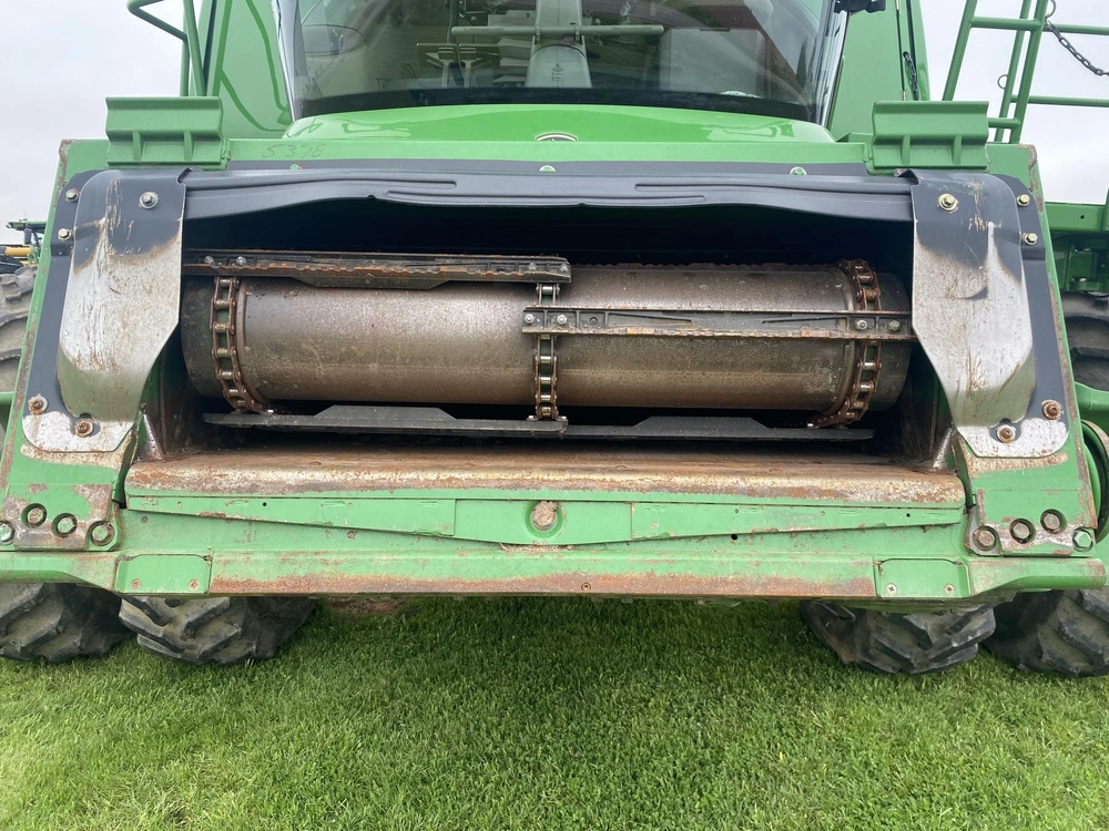 John Deere S660 2013 alt