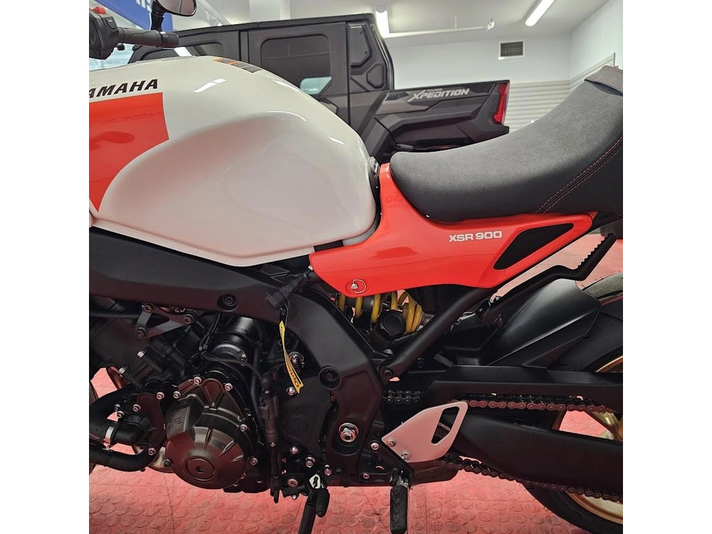 2026 Yamaha Xsr 900 alt