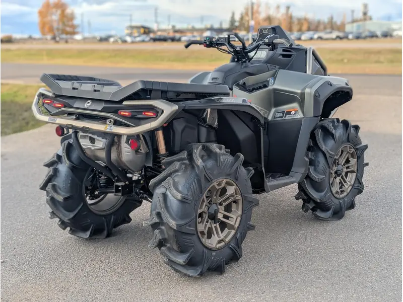 2026 Can-Am Outlander X mr 1000R Loft Green thumbnail 5