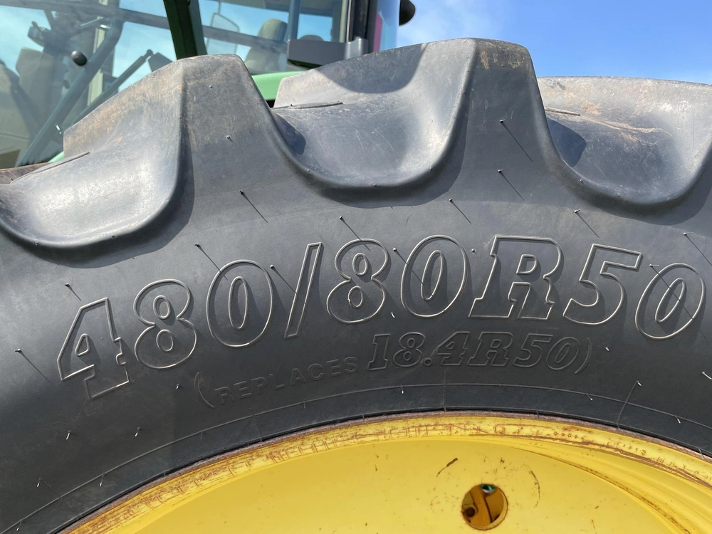2008 John Deere 8330 alt
