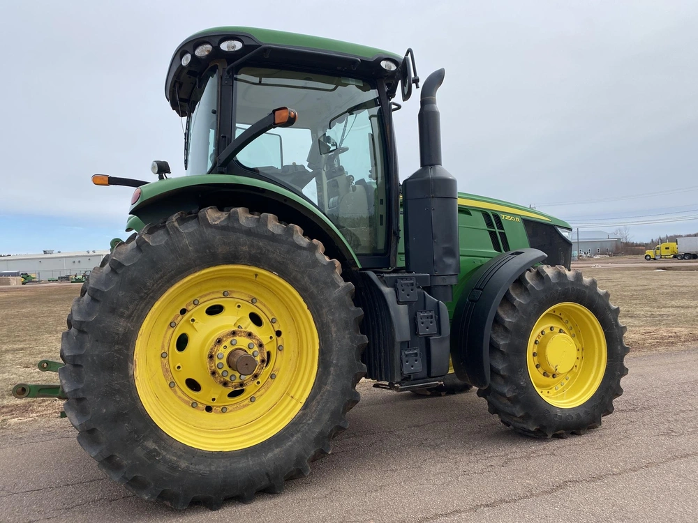 2014 John Deere 7250r alt