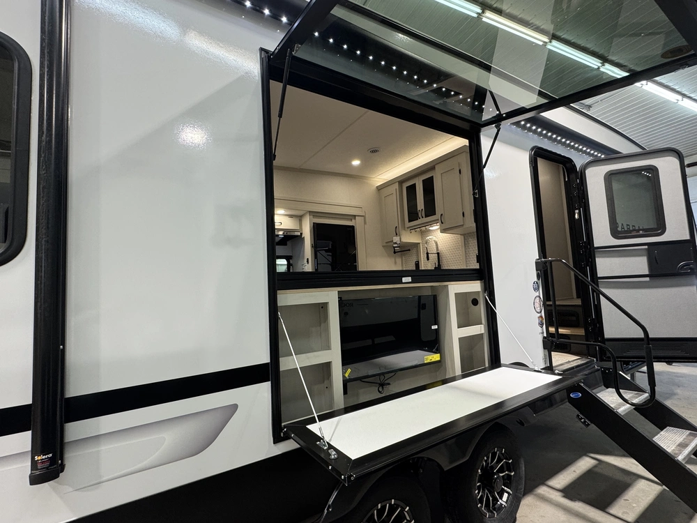 Coachmen Chaparral 27bar 2026 alt