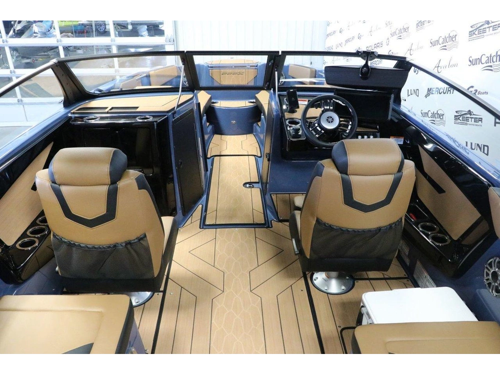 2026 Yamaha 222xd alt