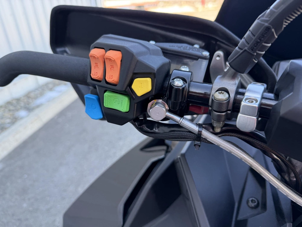 Polaris Titan Adventure 800 155 Es 2023 alt