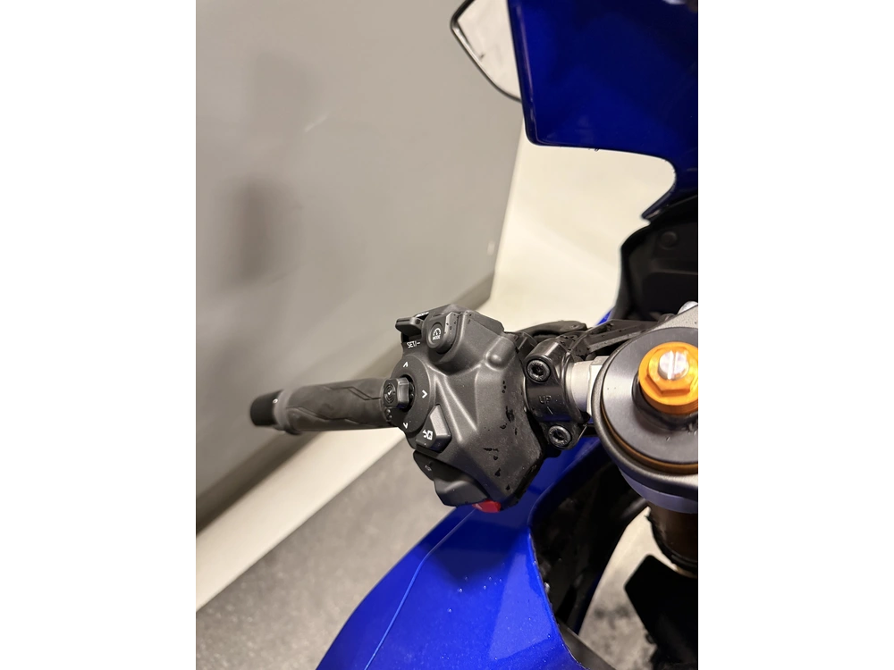 Yamaha Yzf-r7 Yzf-r7 2026 alt