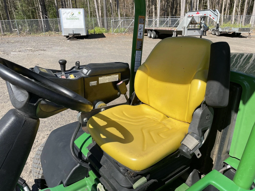 John Deere 8800a 2016 alt
