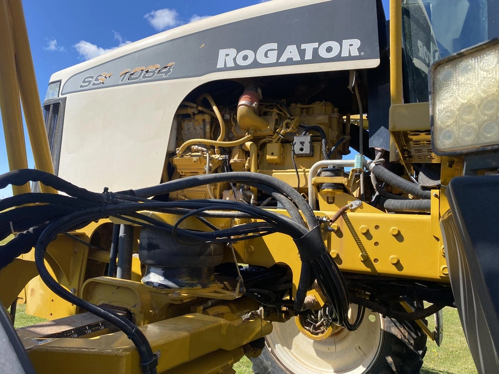 Rogator 1084 2009 alt
