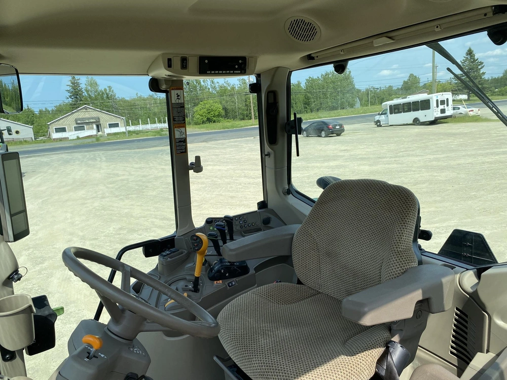 John Deere 6155m 2024 alt