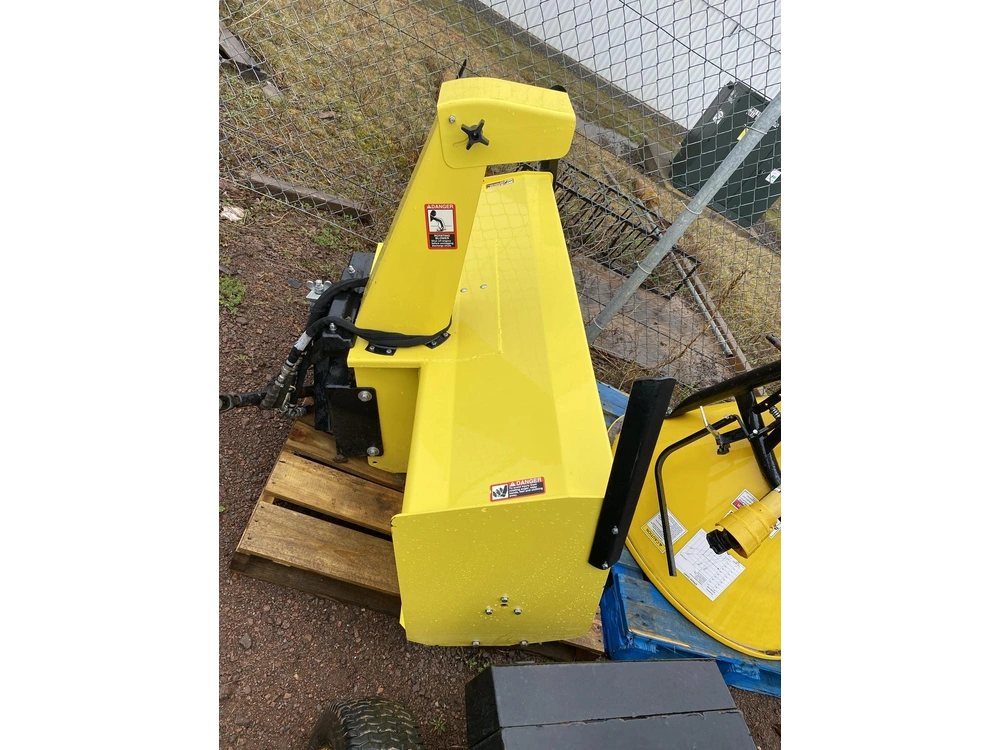 2016 John Deere Sb59 Snow Blower & 60hdb Broom Package alt