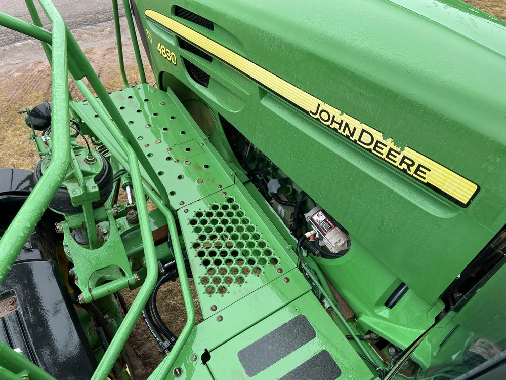 2013 John Deere 4830 alt
