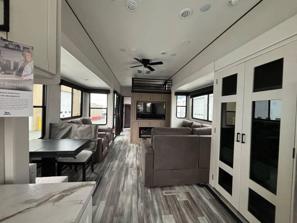 Jayco Jay Flight Bungalow 404loft 2026 alt