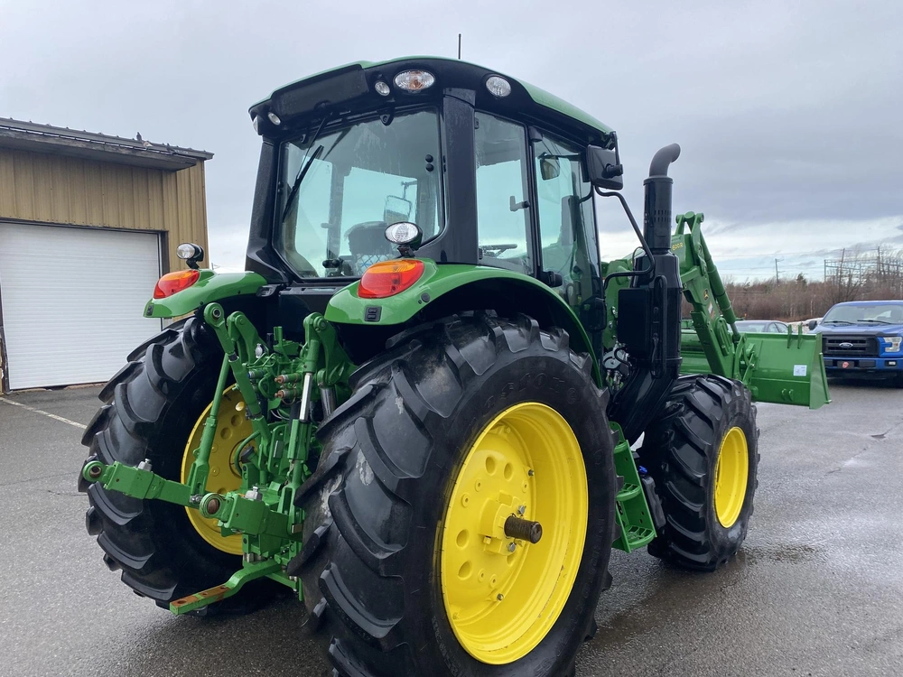 2024 John Deere 6120m alt