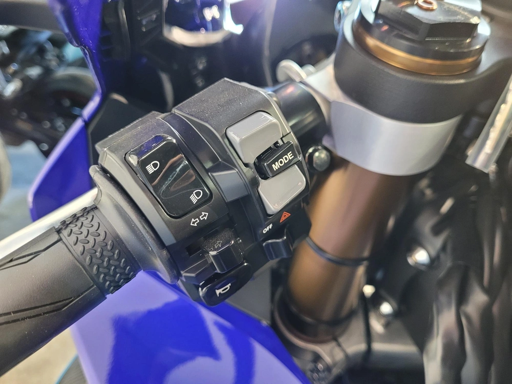 2026 Yamaha Yzf-r1 *à Partir De 3.99%💳 alt