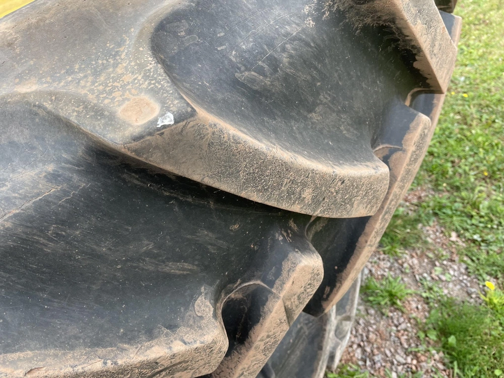 2018 John Deere 8320r alt