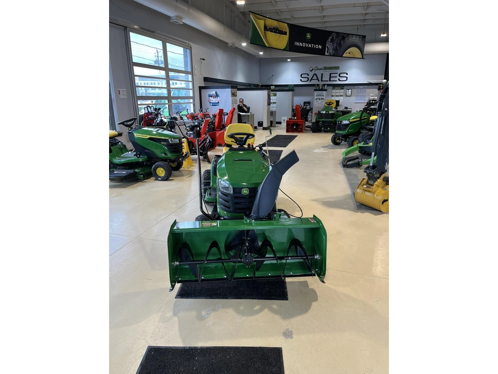 2025 John Deere S220 alt