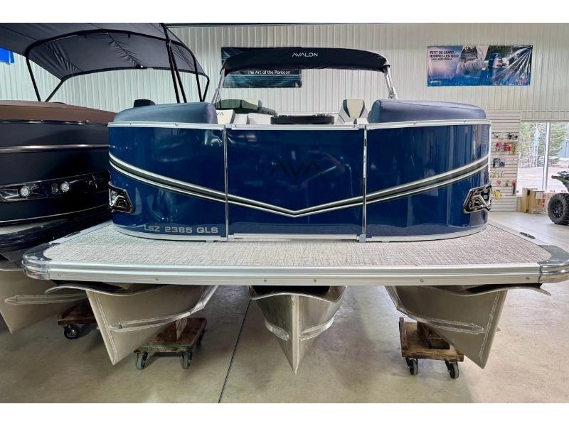 2026 Avalon Lsz Quad Lounger Shift 23 X 8.5 alt