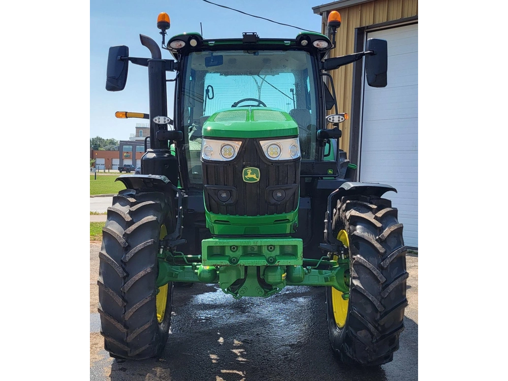 2023 John Deere 6r 155 alt