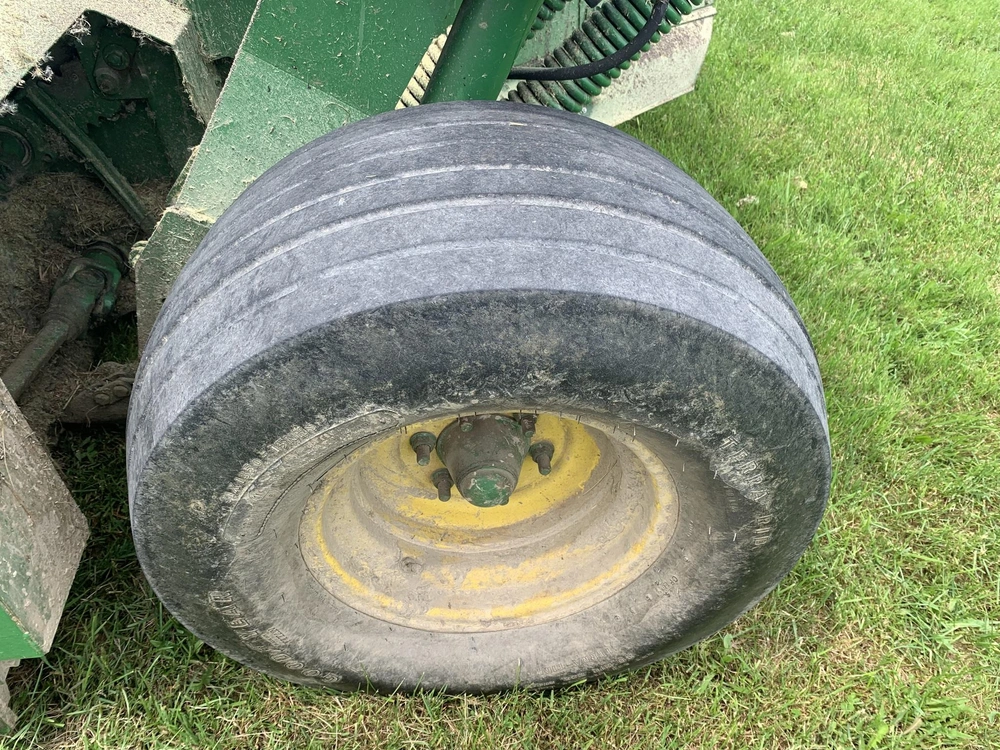 2015 John Deere 956 alt