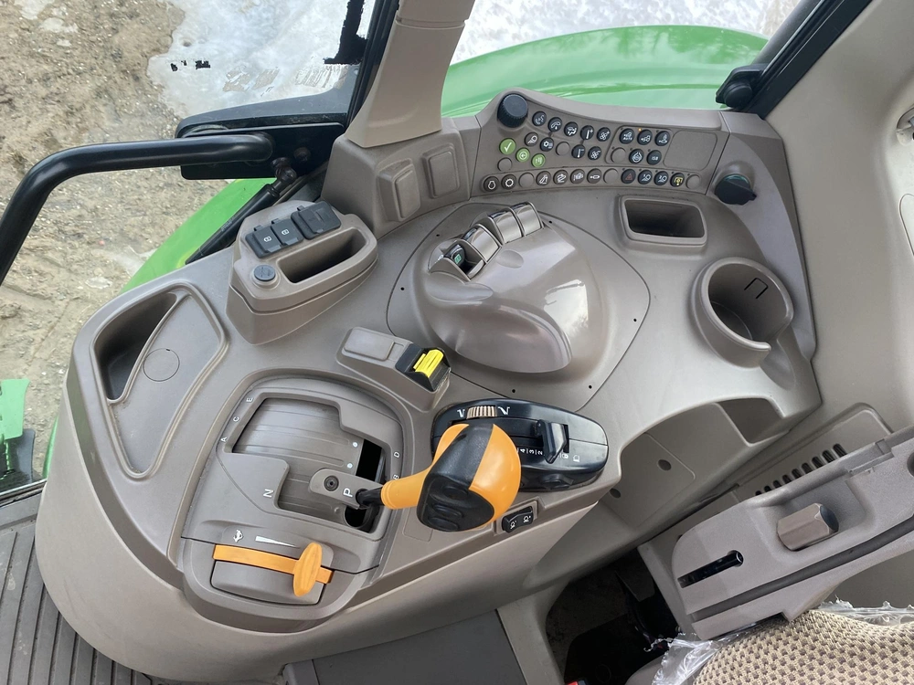 2024 John Deere 6175m alt