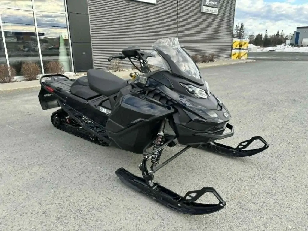 Ski-Doo RENEGADE 900 ACE 2024