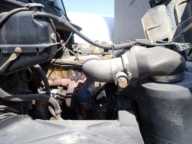 Freightliner Fl80 2003