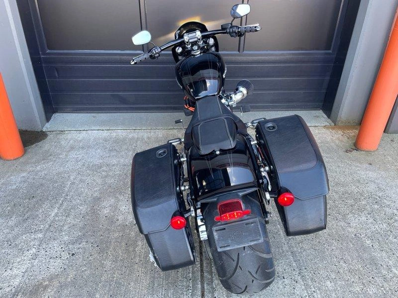 2019 Harley-davidson Fxbrs - Softail Breakout® alt