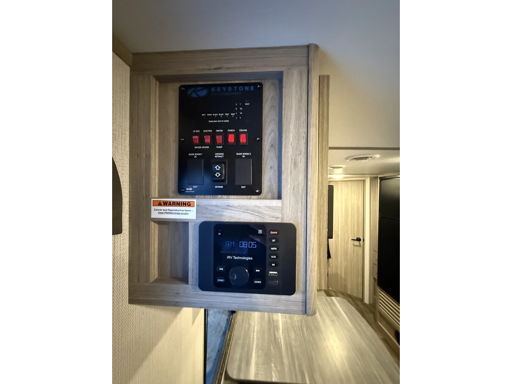 Passport 219bh 2022 alt