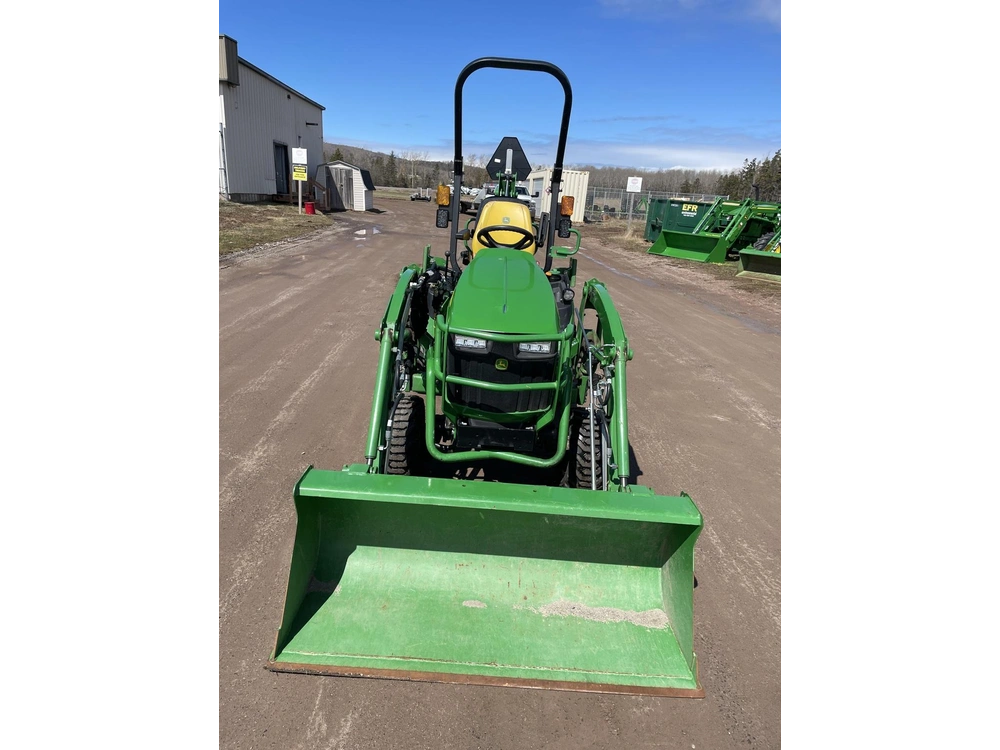 2022 John Deere 1025r alt