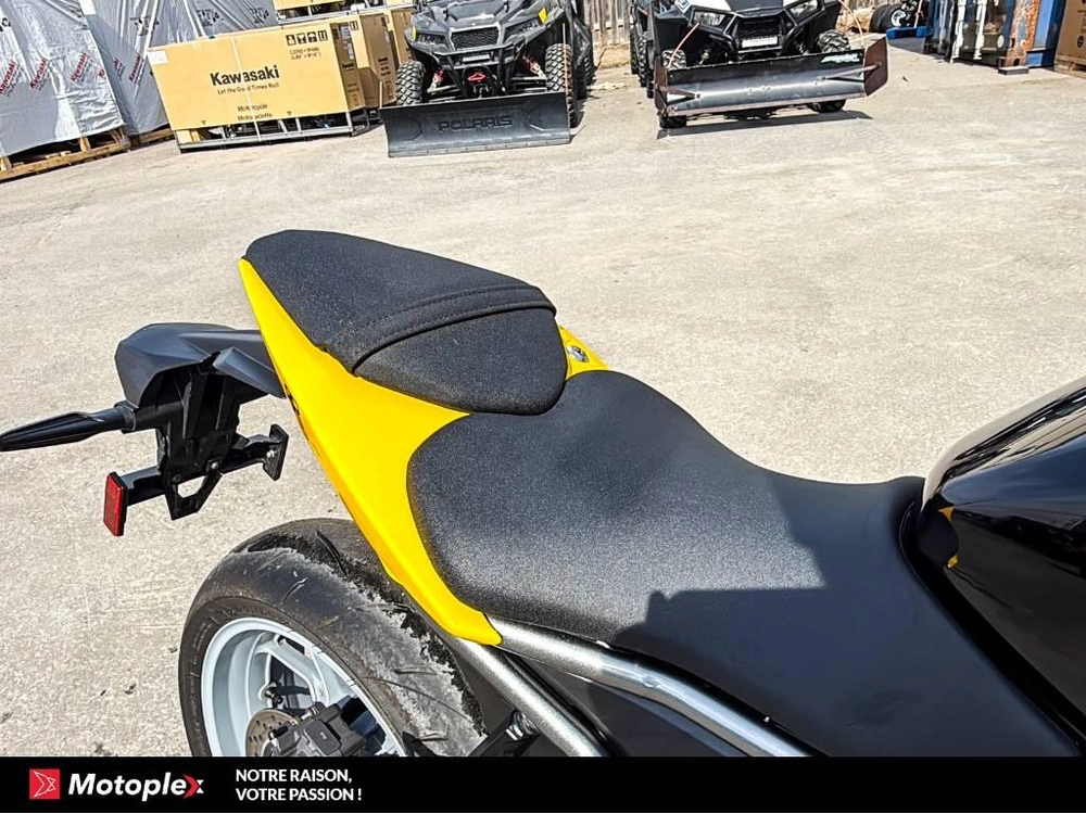 Suzuki Gsx-8r 2024 alt