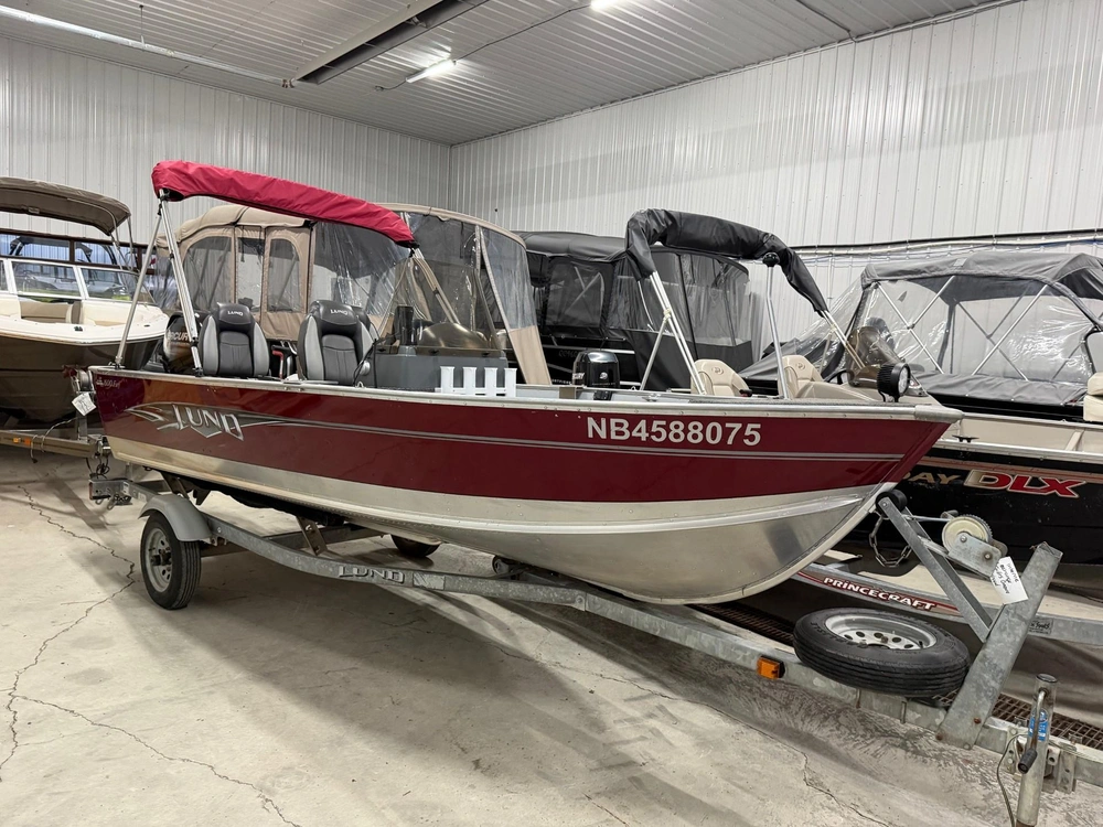 2014 Lund Boat Co 1600 Fury alt