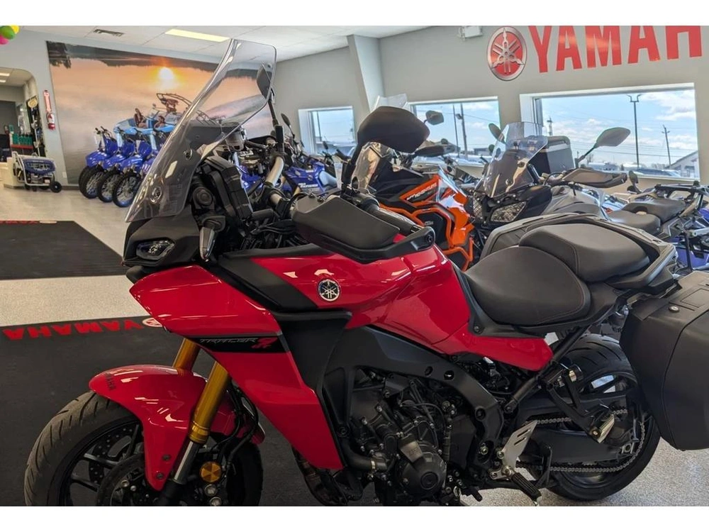 2022 Yamaha 9 Gt alt