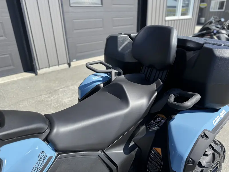 Can-Am OUTLANDER MAX XT 700 ÉQUIPÉ! 2026