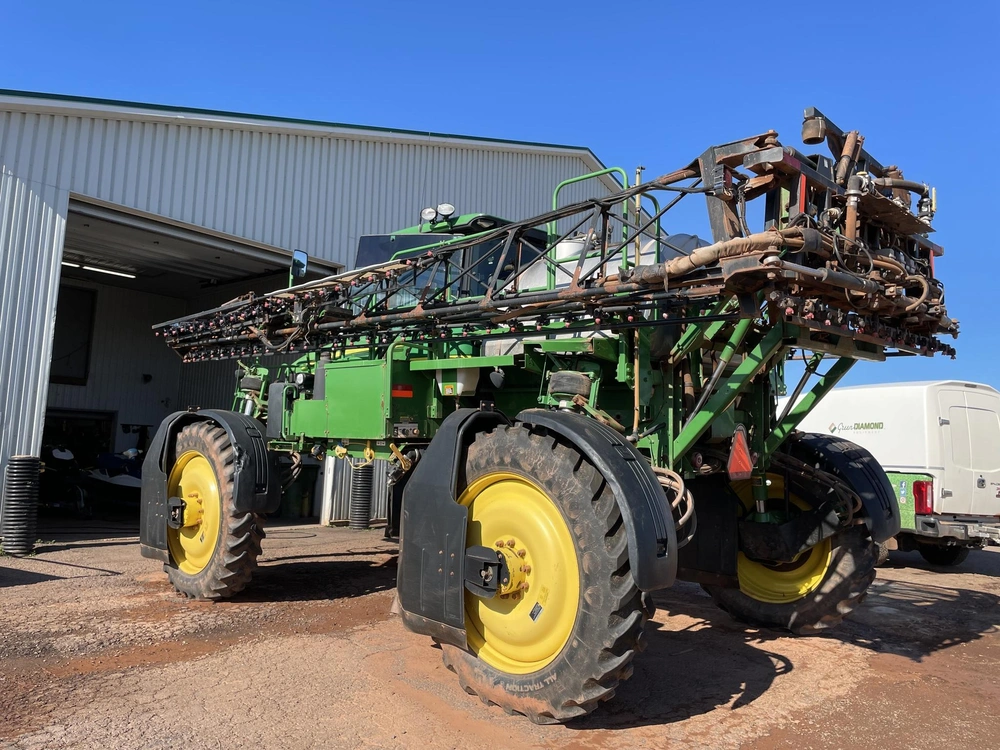 2011 John Deere 4730 alt